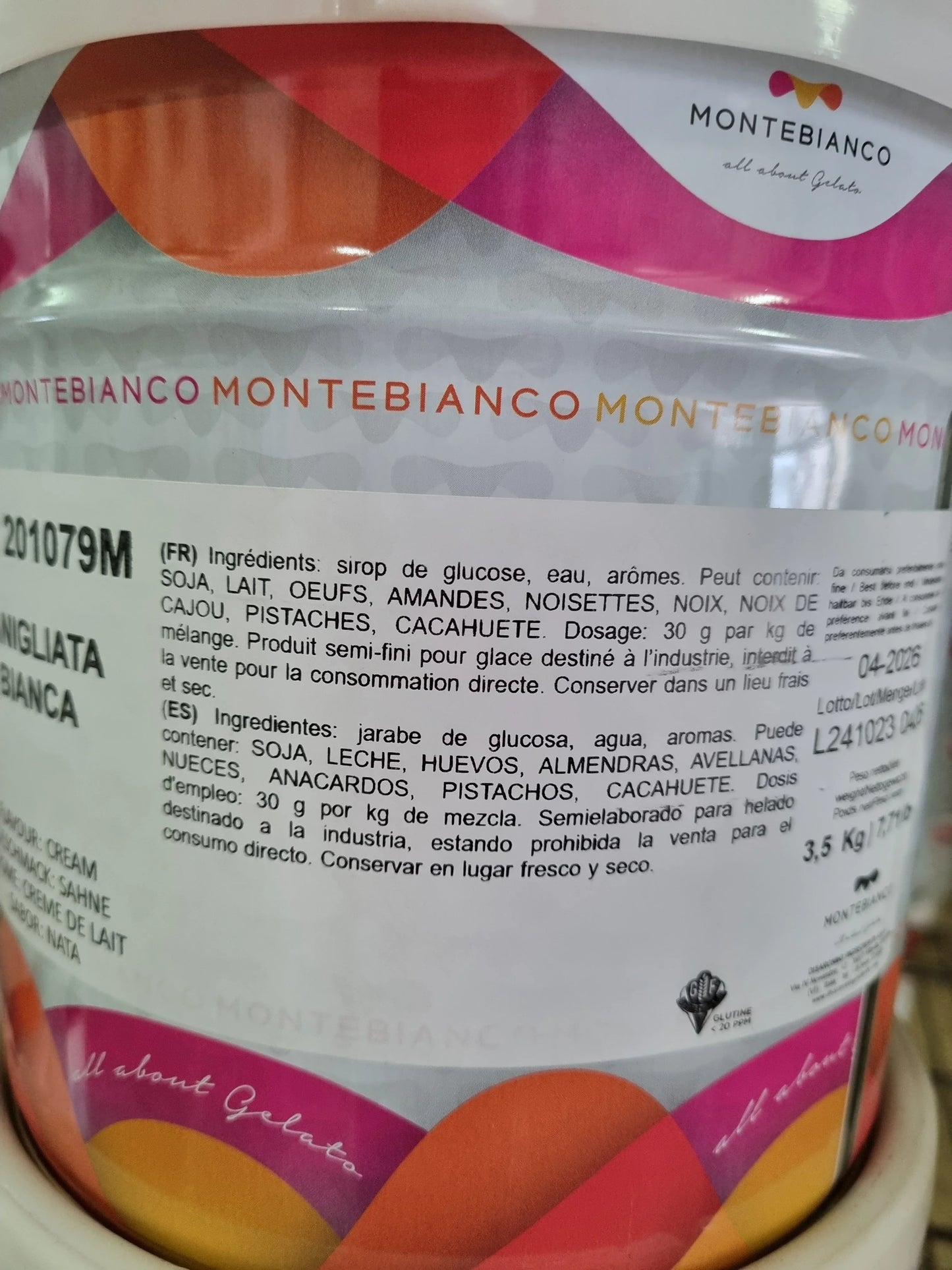 Barattolo Montebianco per gelato artigianale, etichetta ingredienti visibile, prodotto semilavorato.