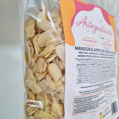 Mandorle Pelate Dolci Affettate - da 500g e 1 kg